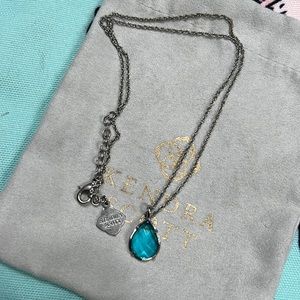 Kendra Scott drop necklace